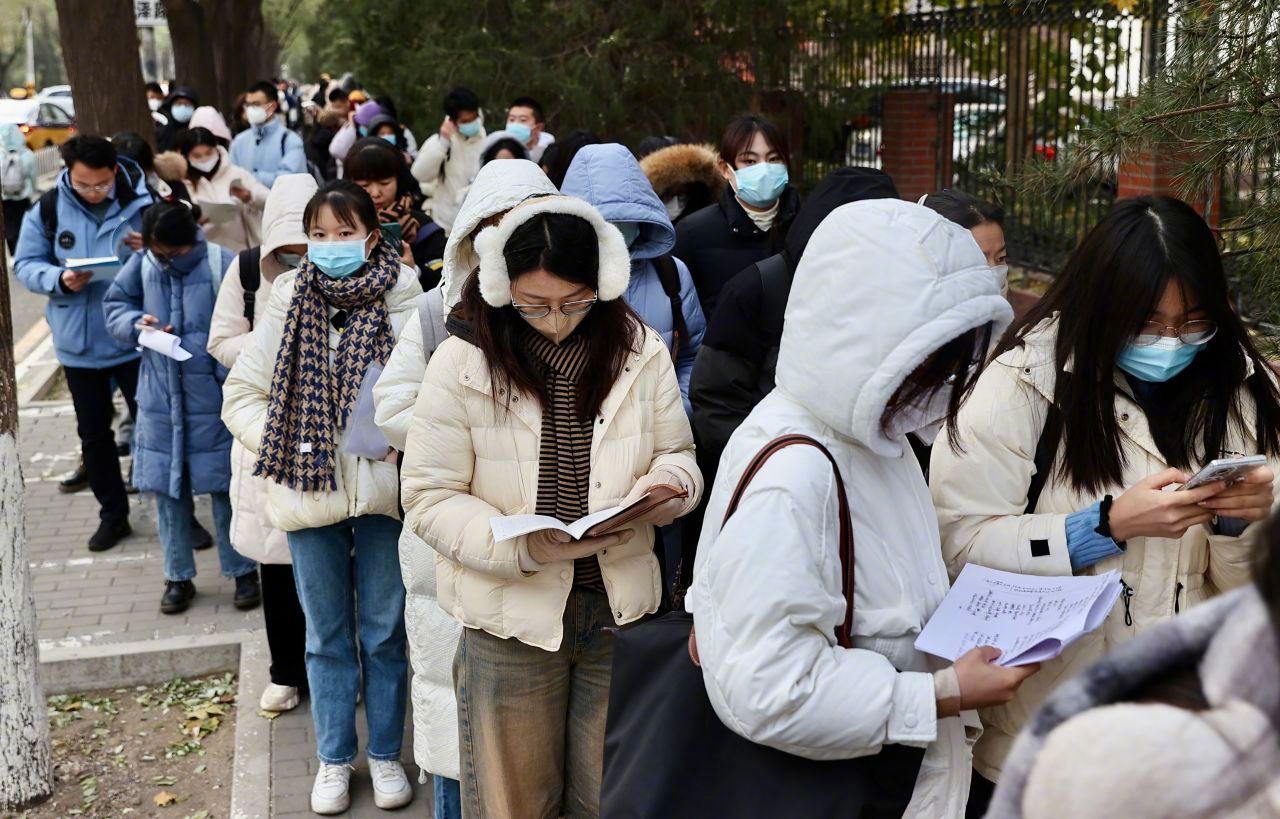 国考招生规模刷新历史新高,国考招生规模刷新历史新高，人才盛宴背后的国家发展动力，国考招生规模创历史新高，国家发展的人才盛宴驱动力